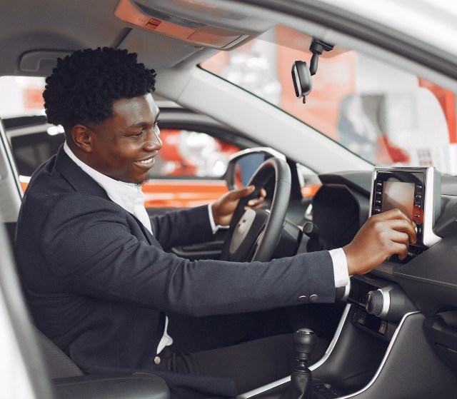 handsome-elegant-man-car-salon (1) handsome-elegant-man-car-salon (1)